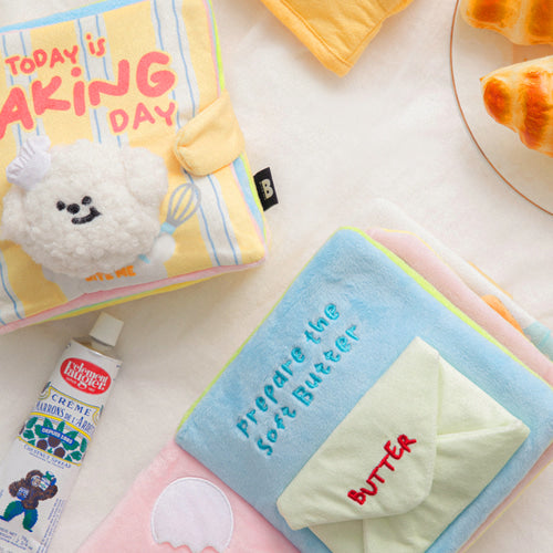 BAKING DAY // nosework book toy