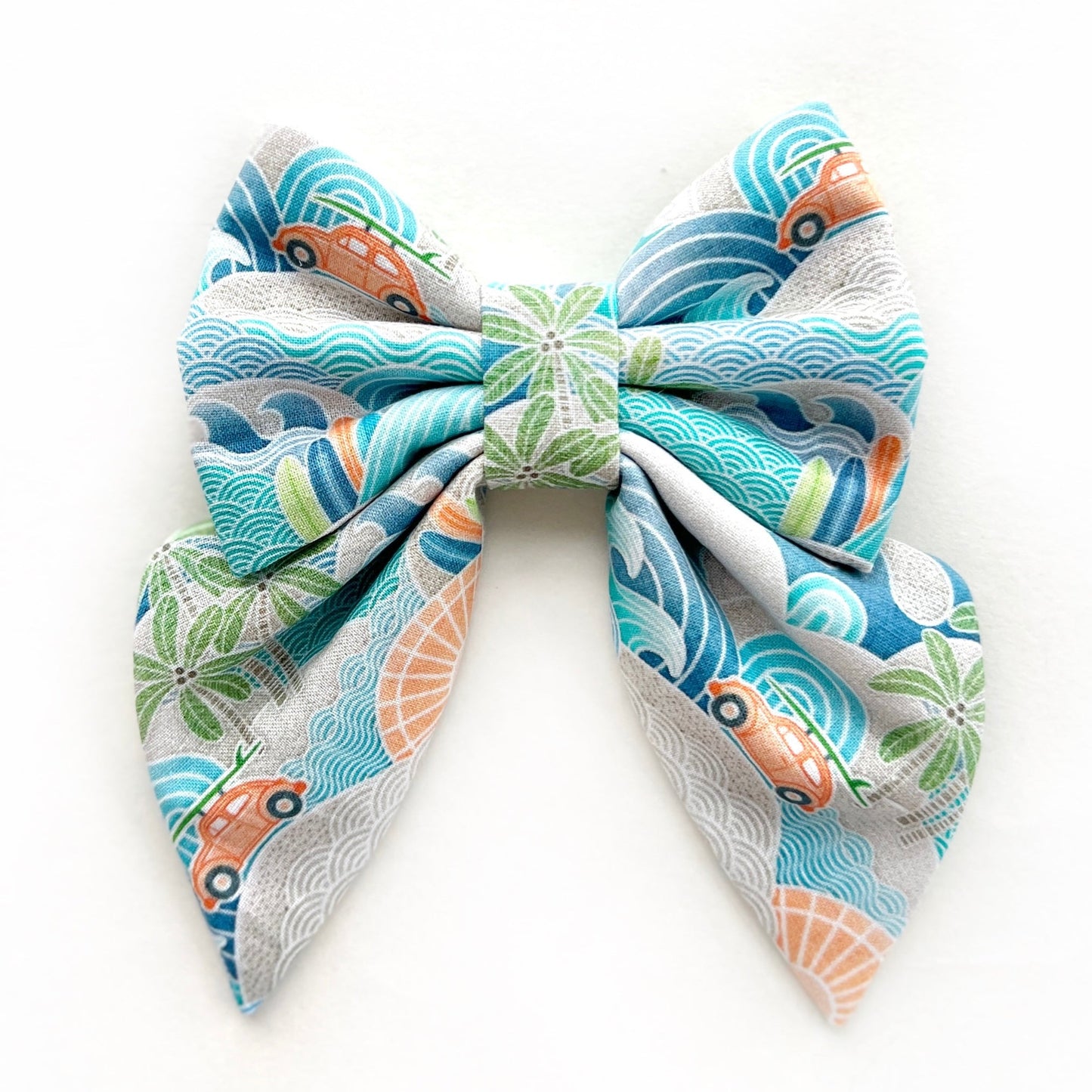 SURF PARADISE // bow