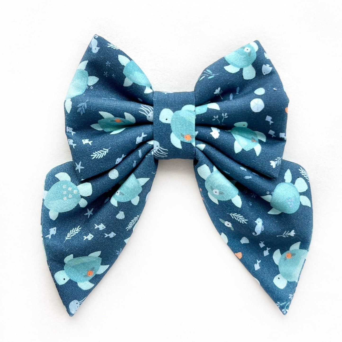SEA TURTLES // bow