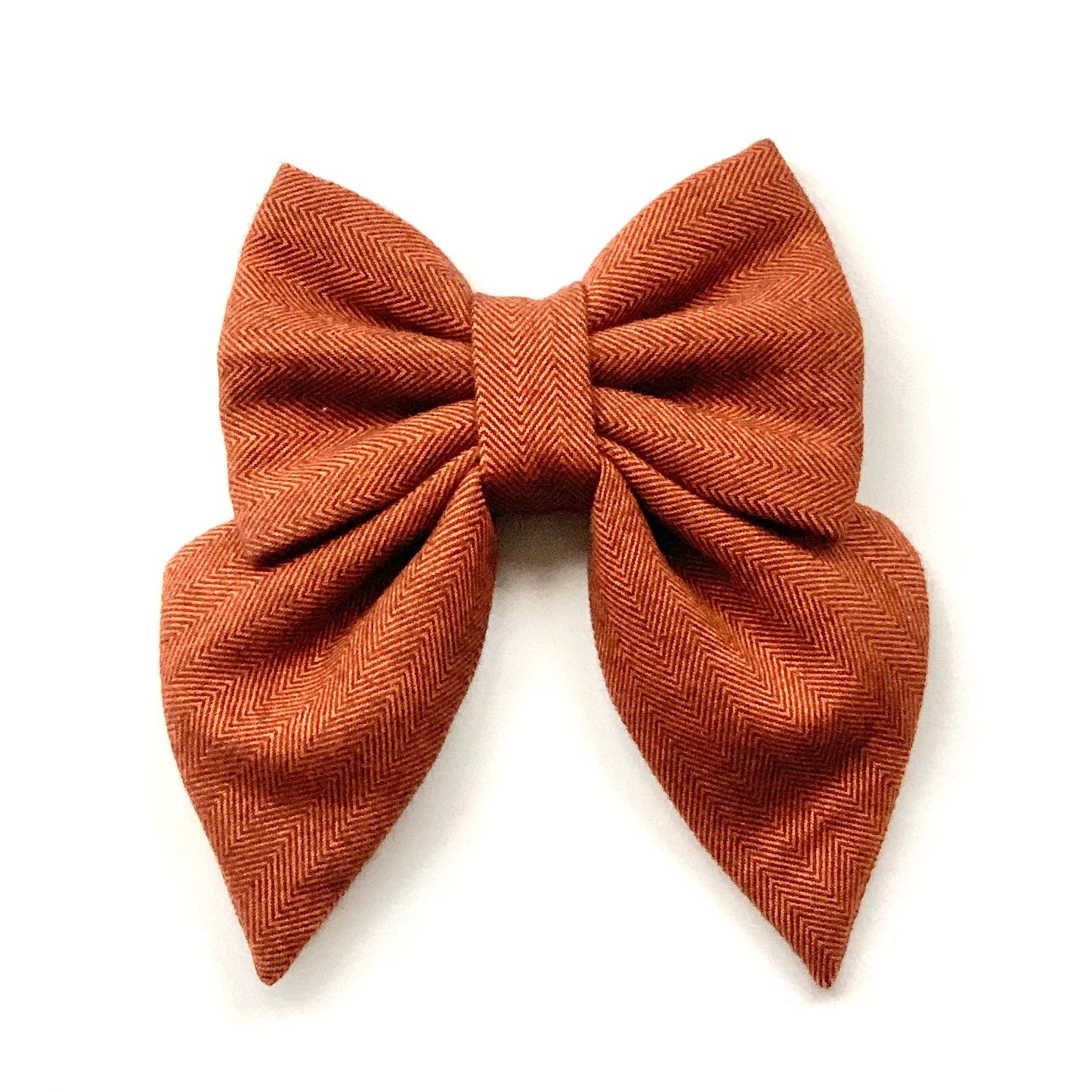 HARRIETTE // bow