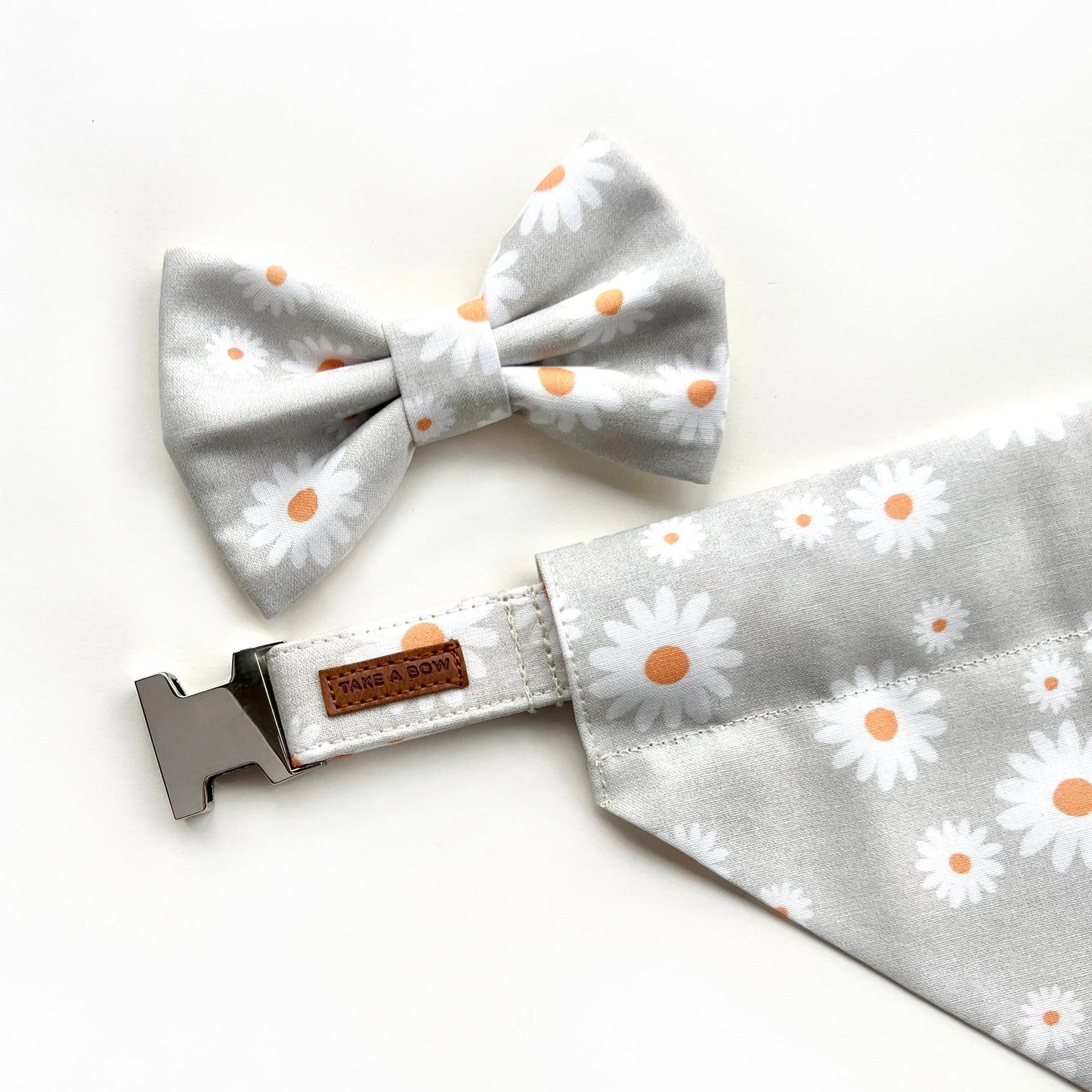 CHAMOMILE // collar