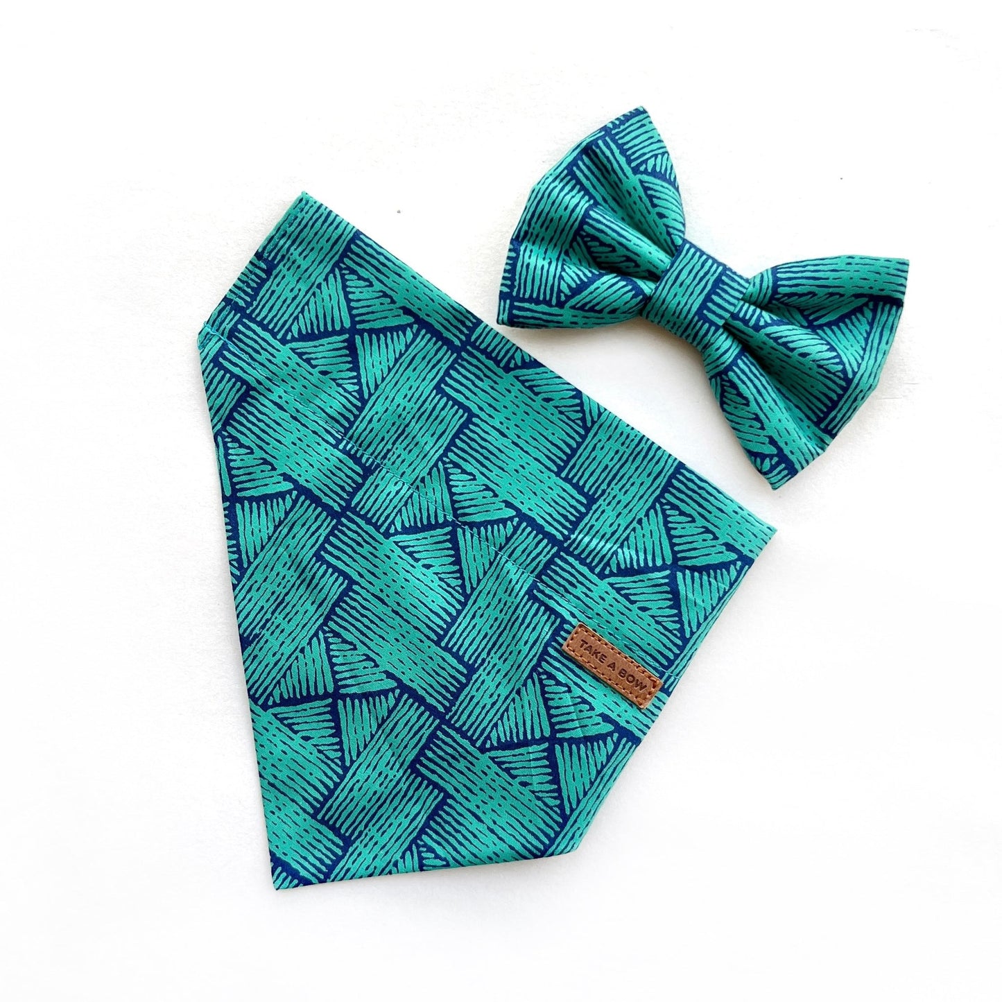 BARN GREEN // bandana