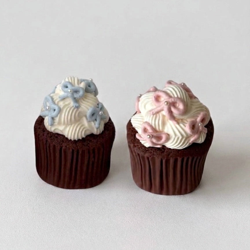 MINI RIBBON CUPCAKE // pet cake