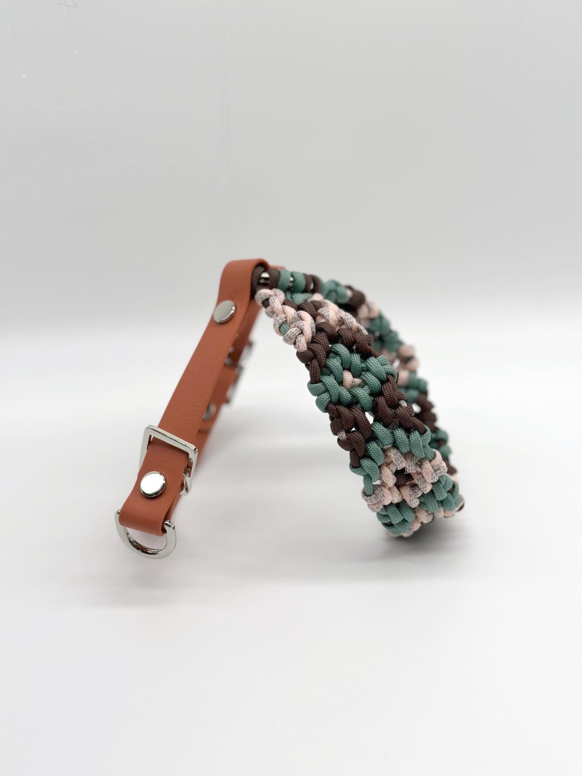 AMICA // figure-8 harness