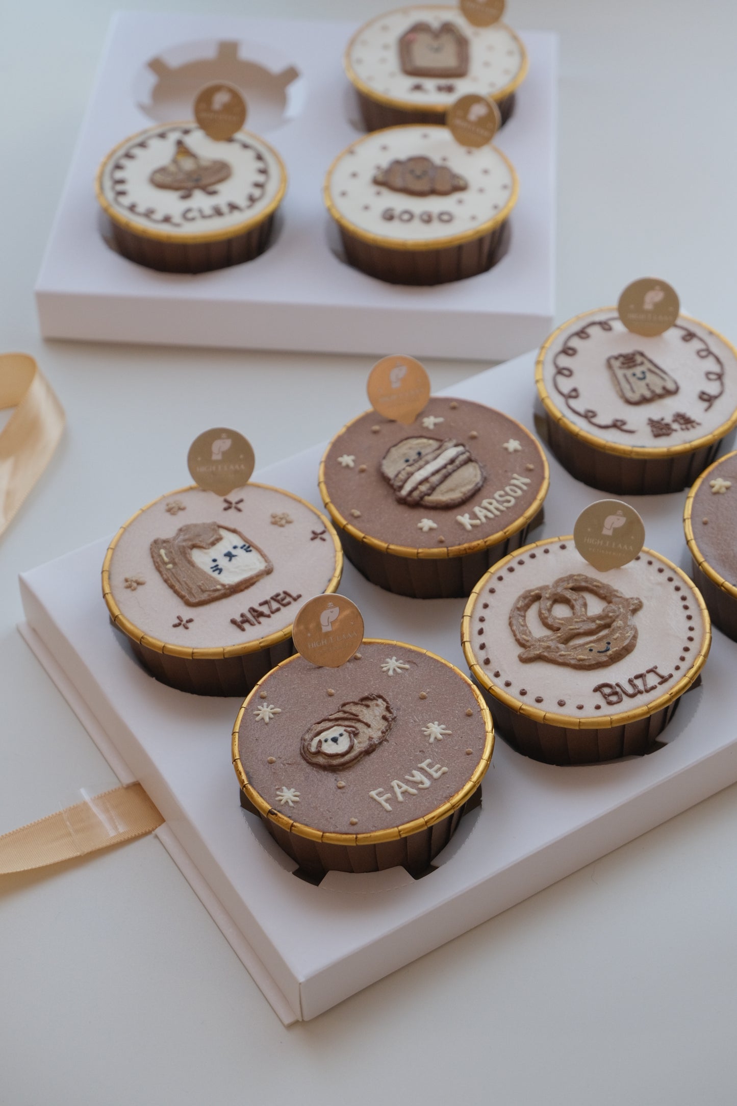BESPOKE CUPCAKE // pet cake