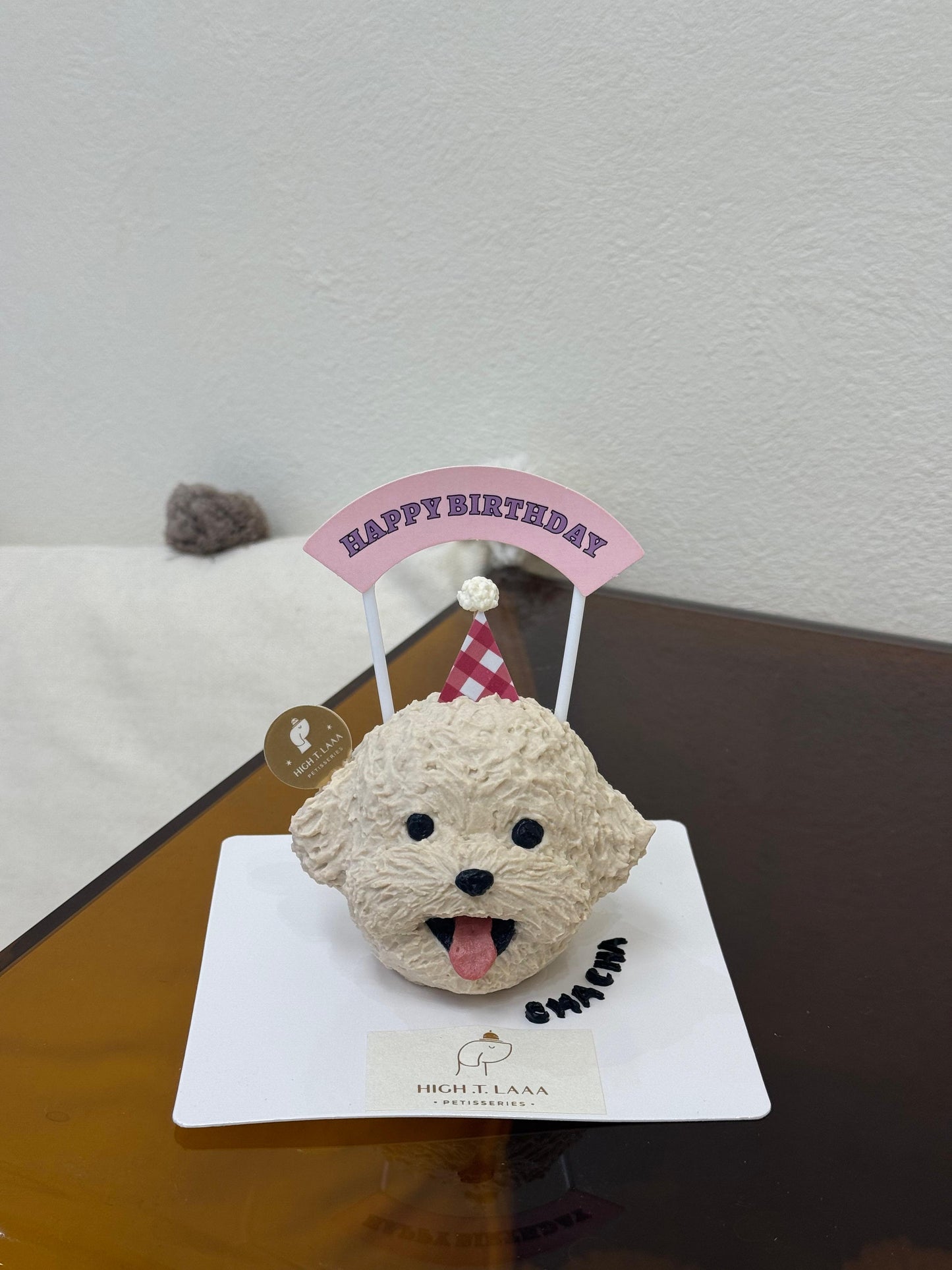 BESPOKE MINI-ME // pet cake