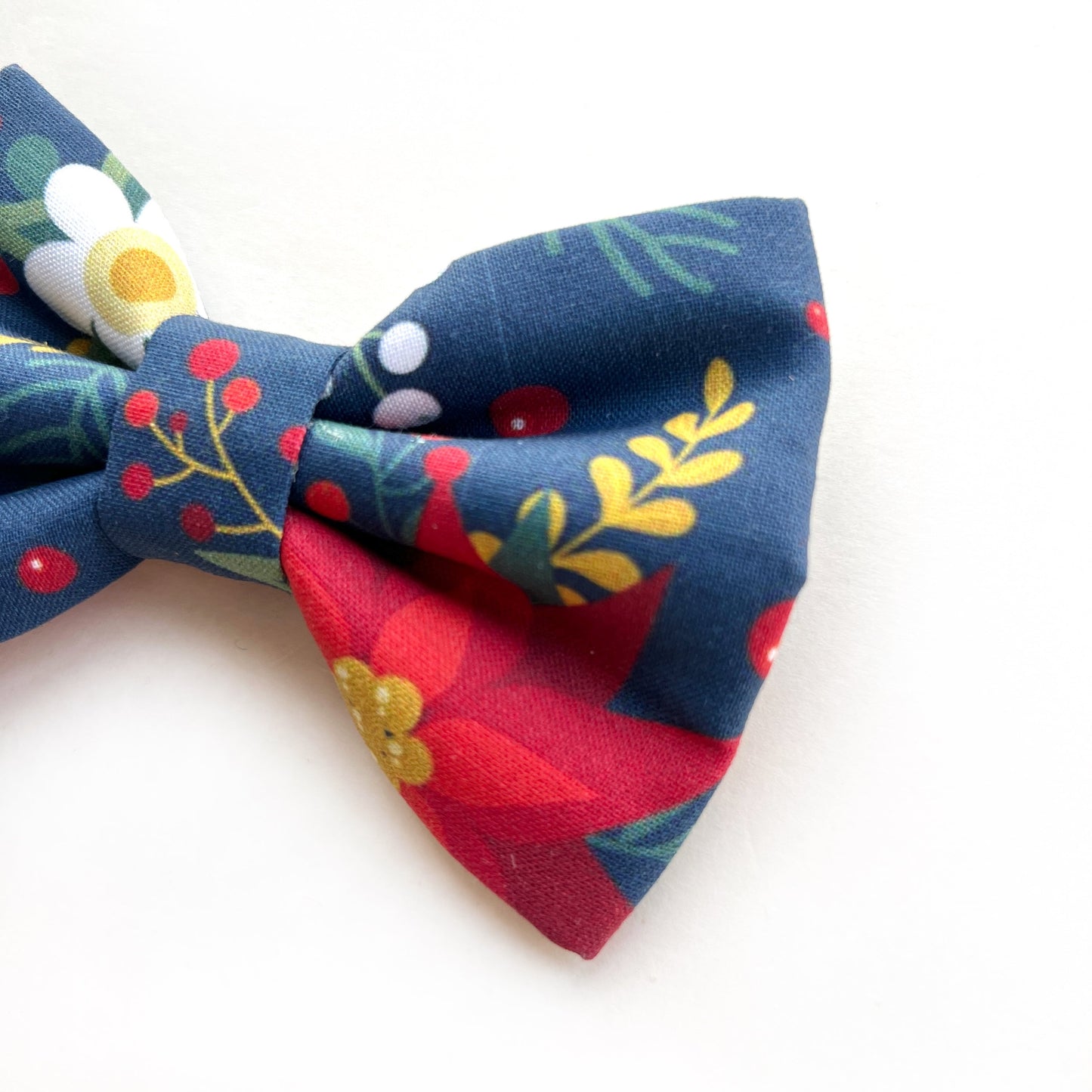 POINSETTIA MAGIC // bow