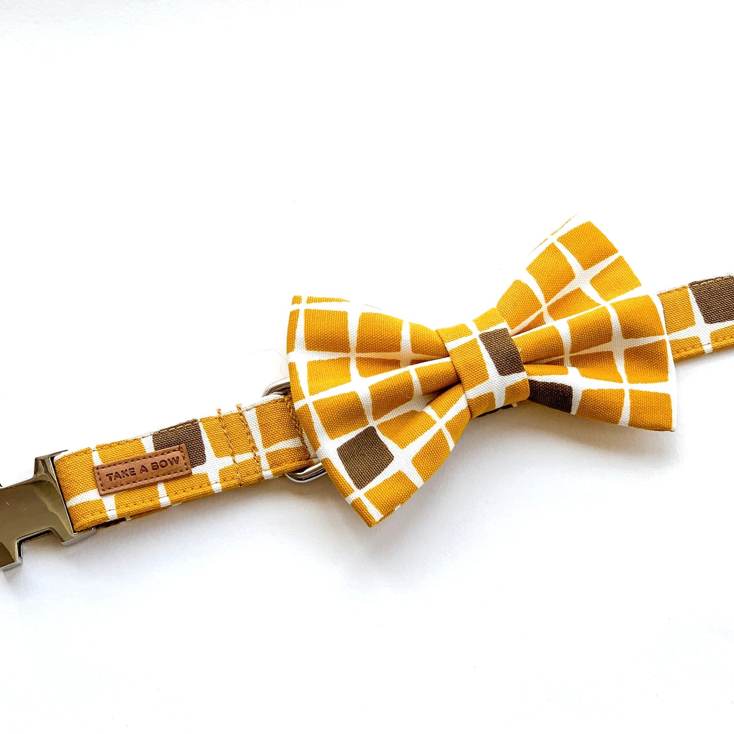 TURMERIC TILES // collar