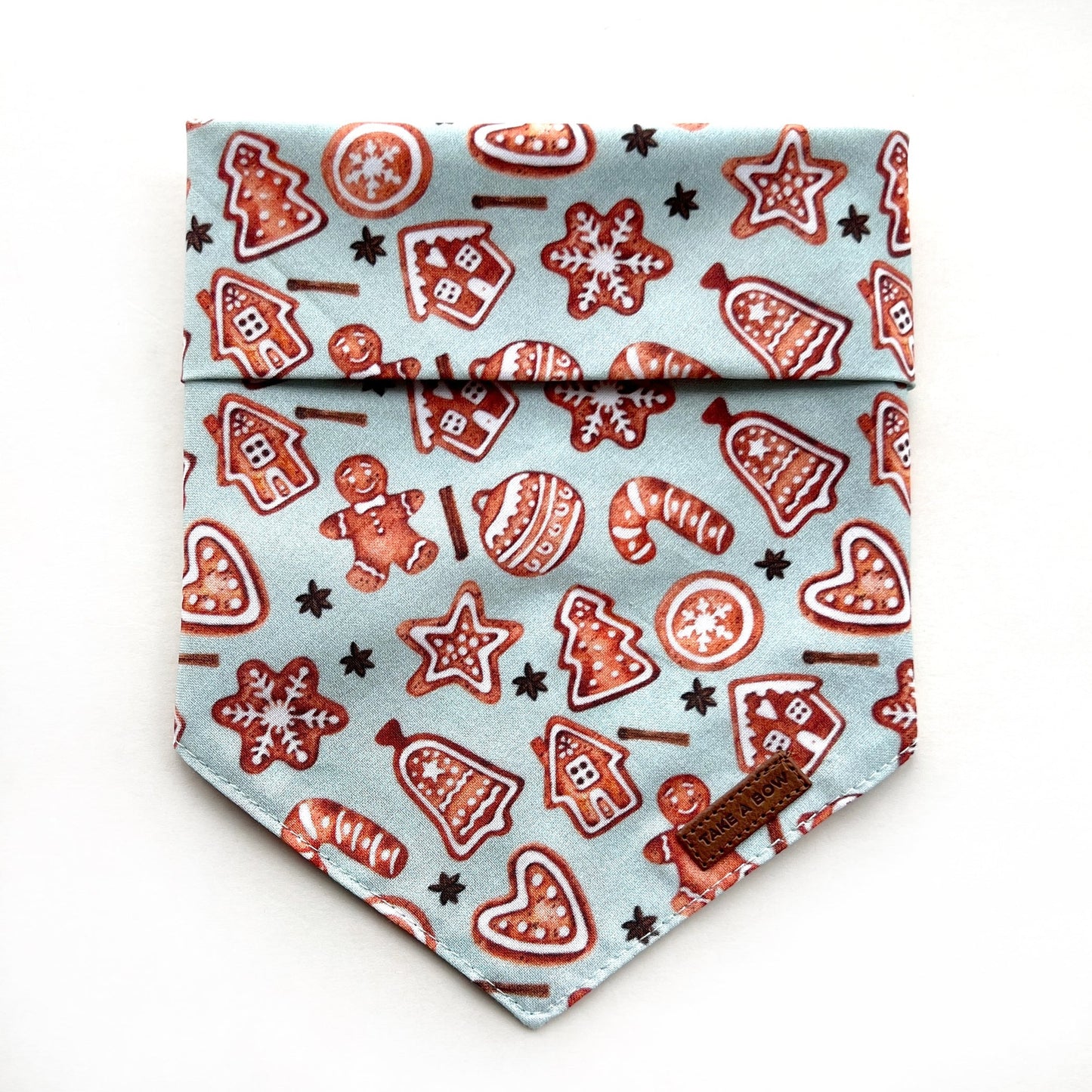 GINGERBREAD BAKERY // bandana