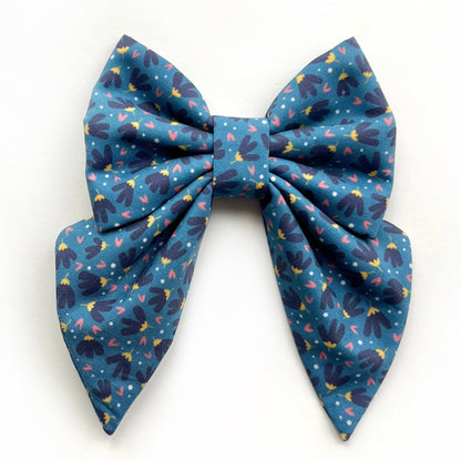 FLOWER POWER BLUE // bow