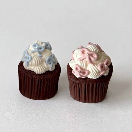 MINI RIBBON CUPCAKE // pet cake