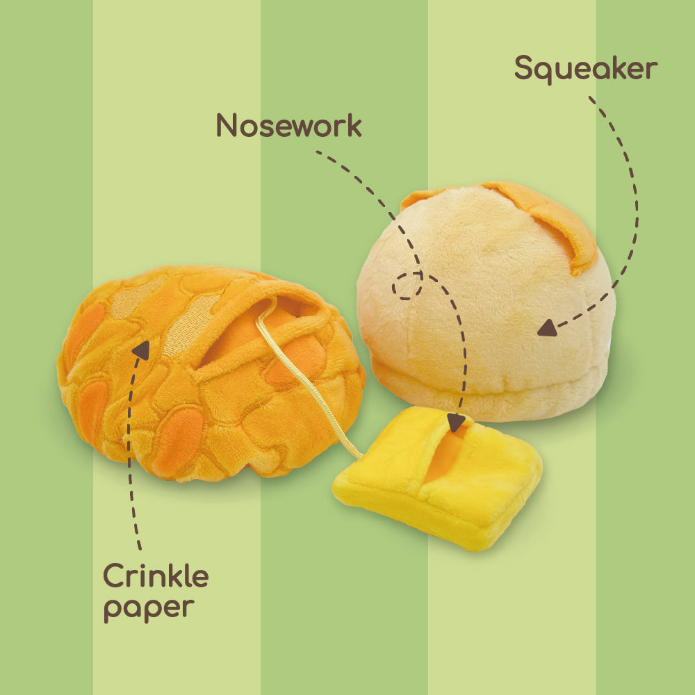 PINEAPPLE BUN // snuffle toy