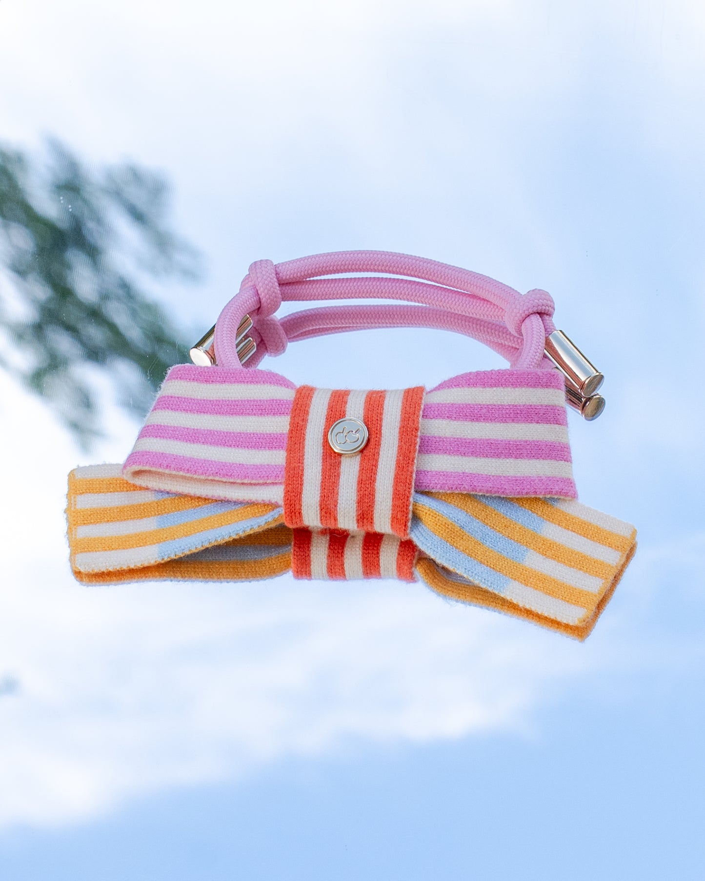 STRAWBERRY SHORTCAKE // knitted bow