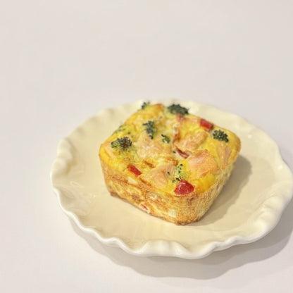 SALMON QUICHE // pet cake
