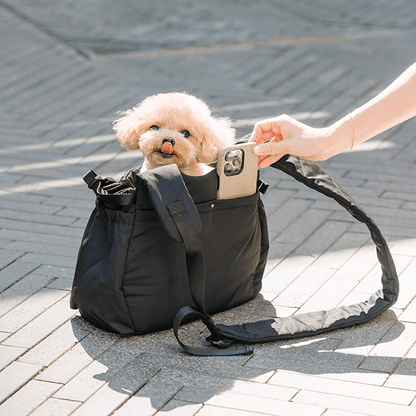 SNUGGLE // petite crossbody carrier