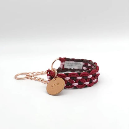 VITTA // martingale collar