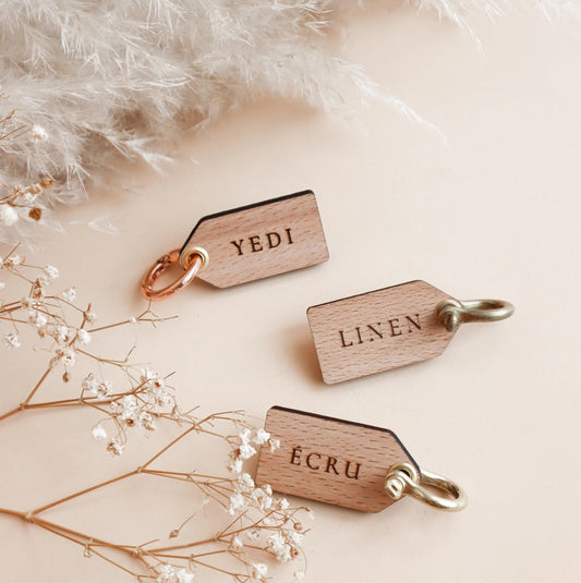 MIKUJI // wooden pet tag